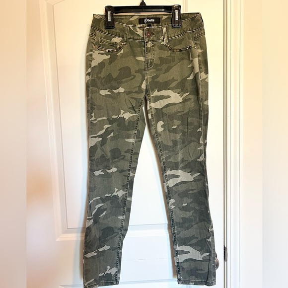 Camo Rewash denim jeans with gold studs - Picture 1 of 5